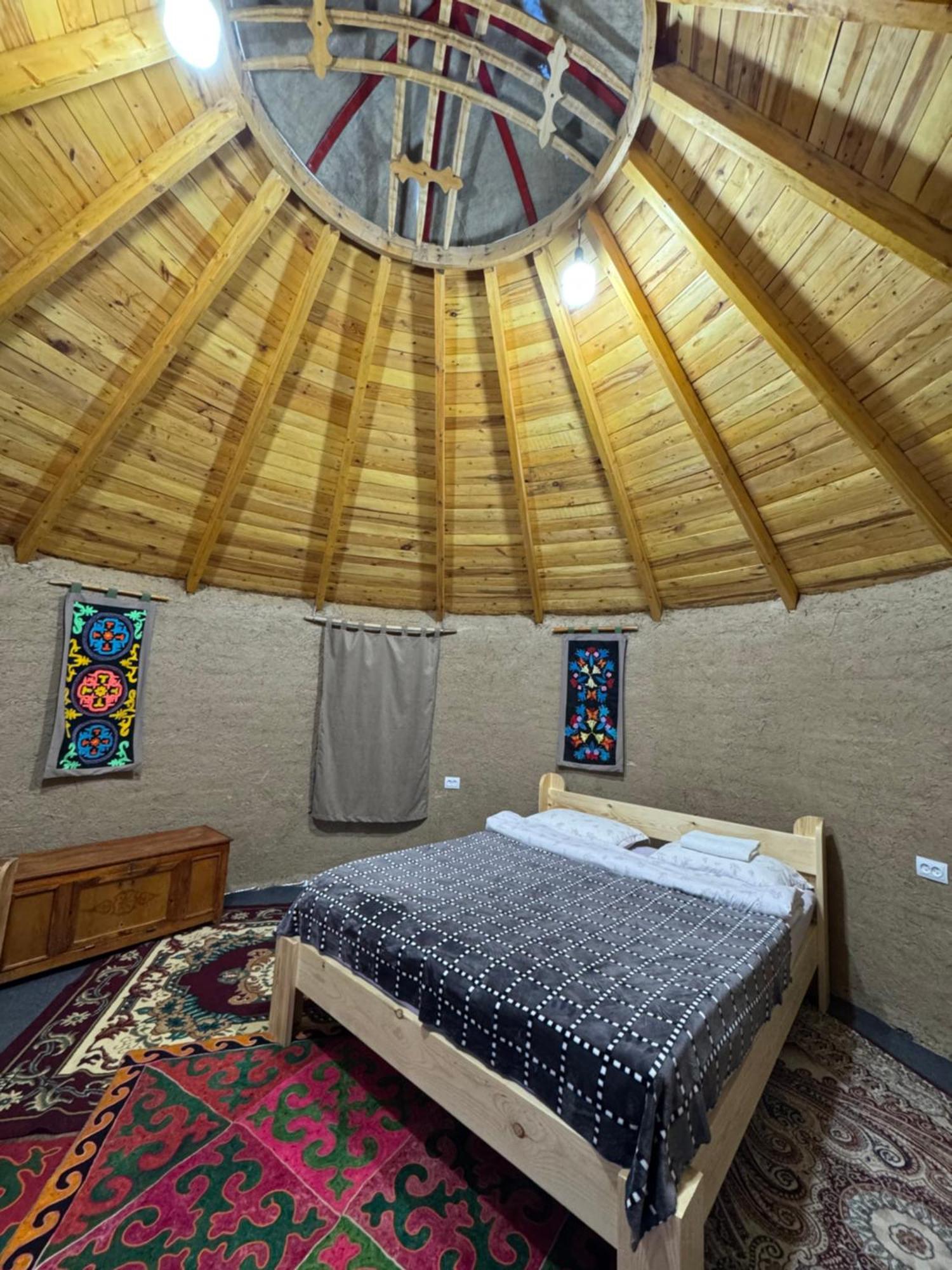Bosogo Yurt Camp Hotel Bokonbayevo Exterior foto